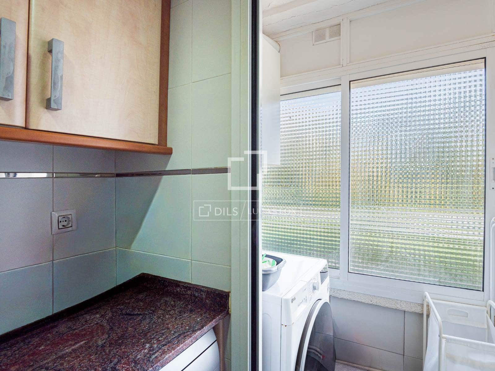 Apartamento de 3 habitaciones en Gavà en venta con piscina garaje - 685.000 € (Ref: 9672427)