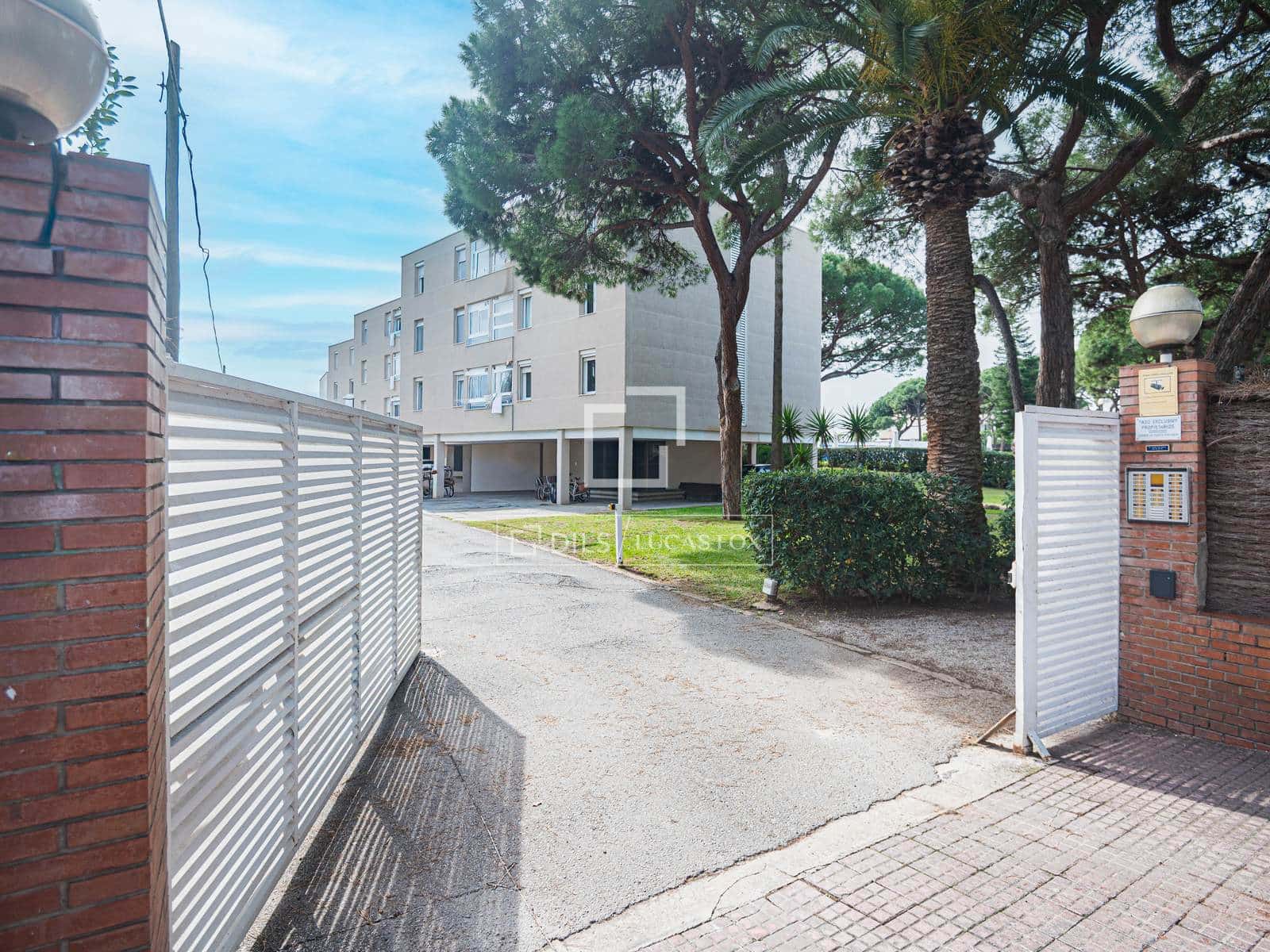 Apartamento de 3 habitaciones en Gavà en venta con piscina garaje - 685.000 € (Ref: 9672427)