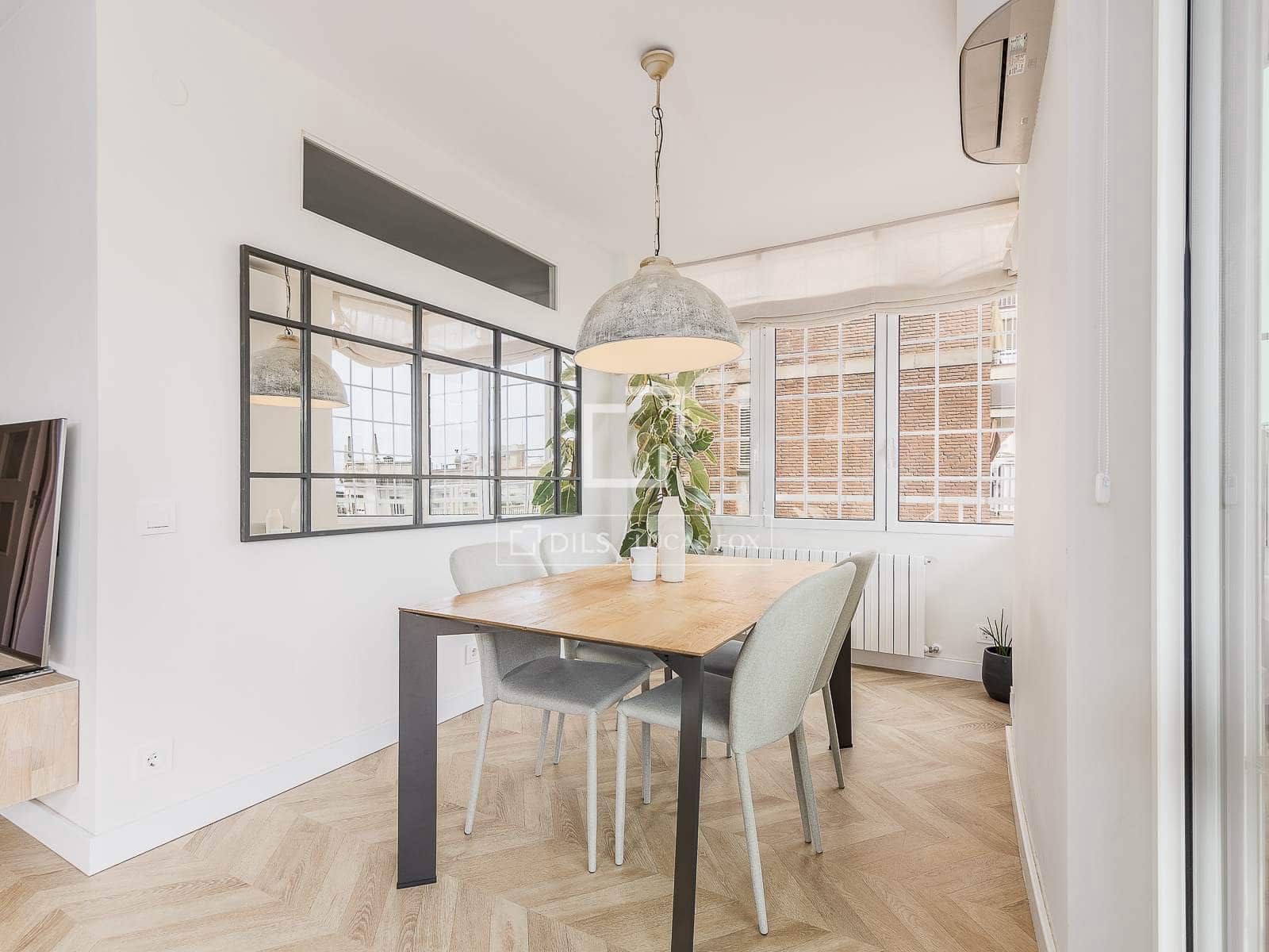 2 sypialnia Apartament na sprzedaż w Miasto Barcelona z garażem - 728 000 € (Ref: 9672429)