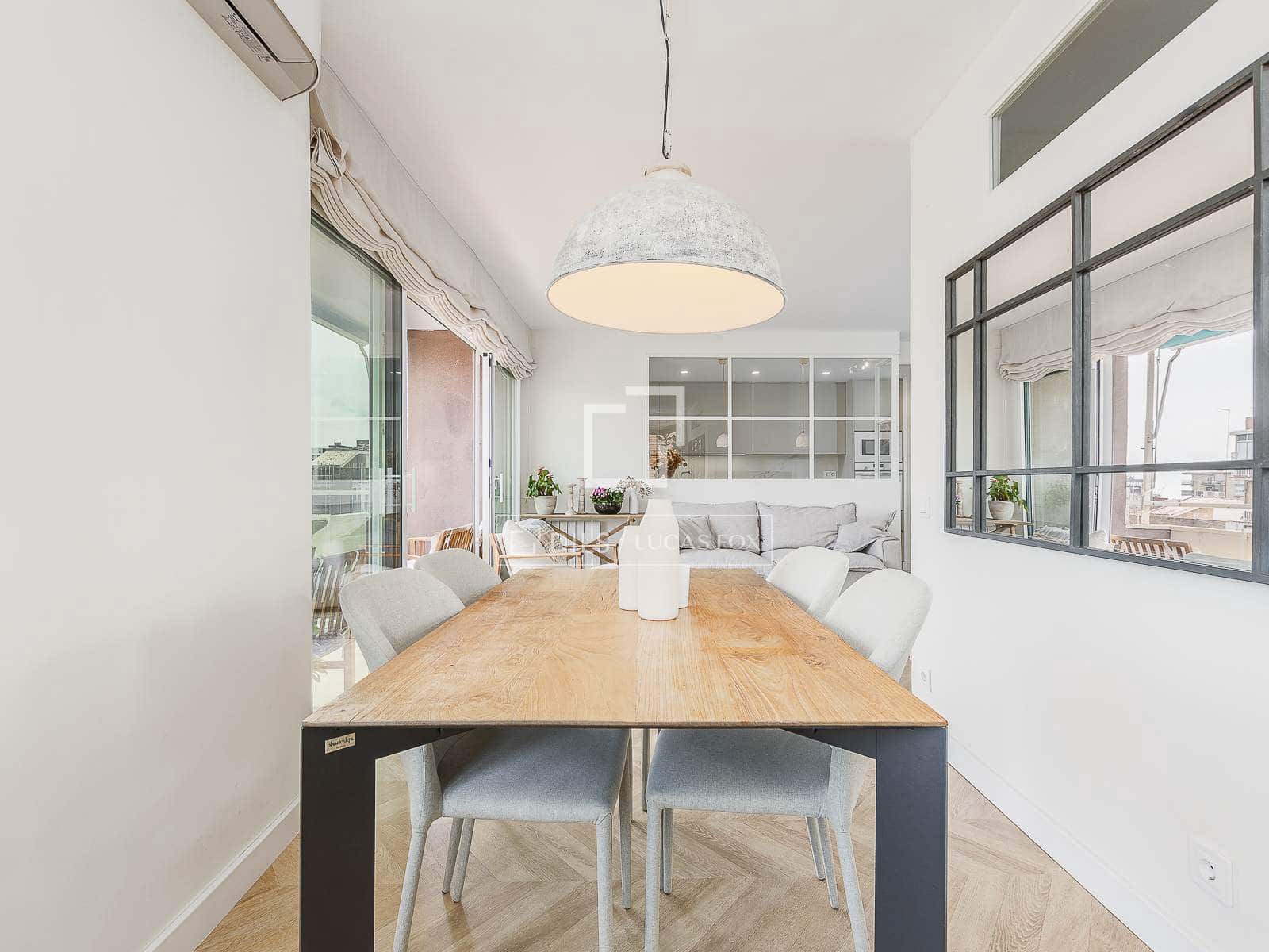 2 sypialnia Apartament na sprzedaż w Miasto Barcelona z garażem - 728 000 € (Ref: 9672429)