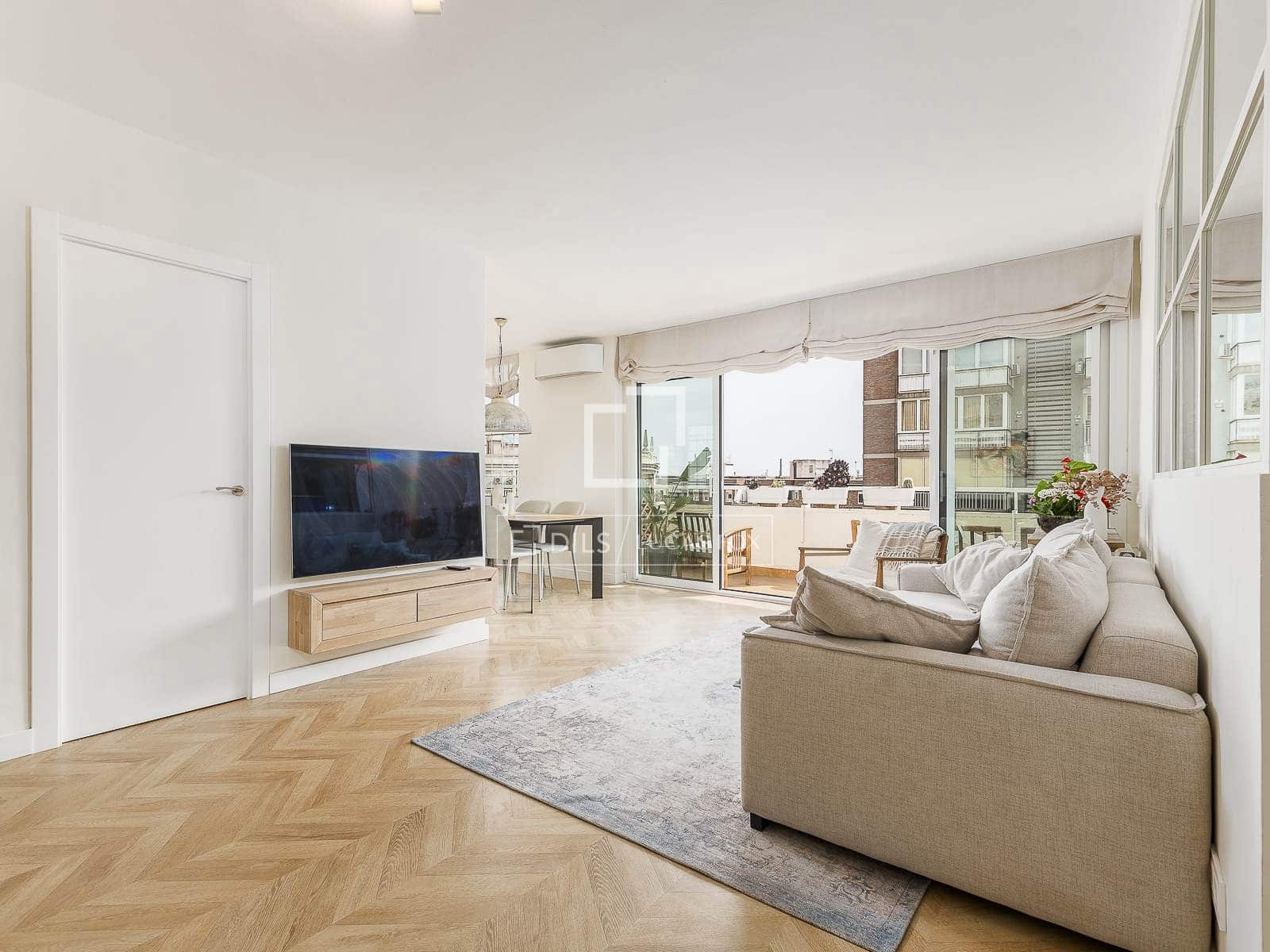 2 sypialnia Apartament na sprzedaż w Miasto Barcelona z garażem - 728 000 € (Ref: 9672429)