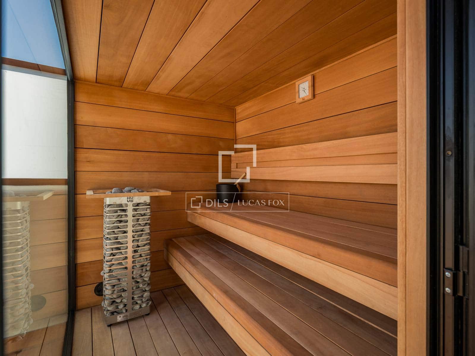 3 chambre Appartement à vendre à Estepona avec piscine garage - 2 995 000 € (Ref: 9672430)