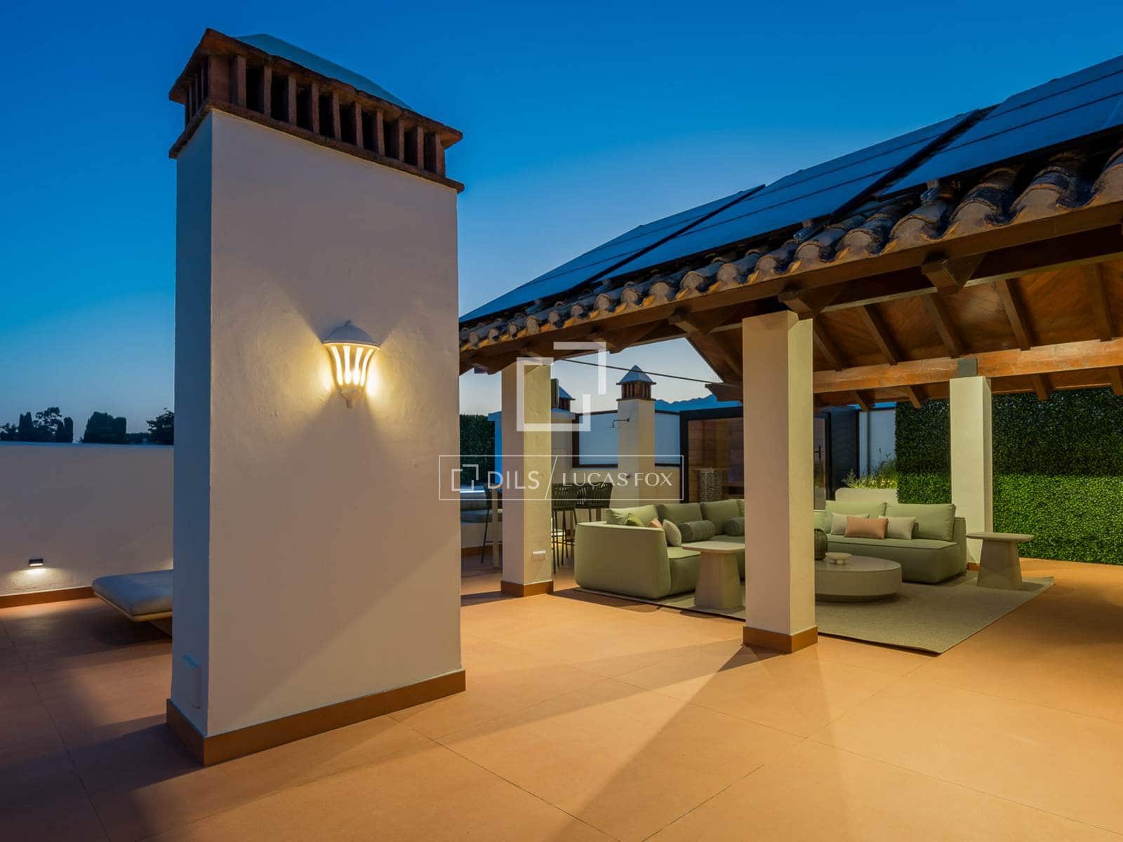 3 chambre Appartement à vendre à Estepona avec piscine garage - 2 995 000 € (Ref: 9672430)