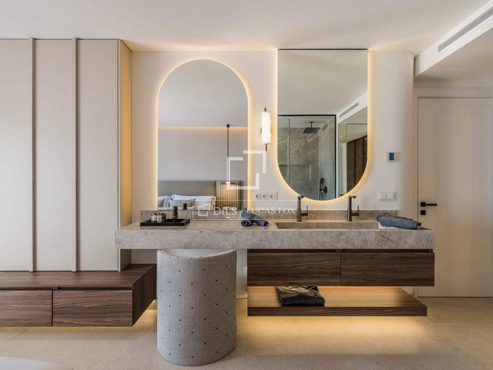 3 chambre Appartement à vendre à Estepona avec piscine garage - 2 995 000 € (Ref: 9672430)