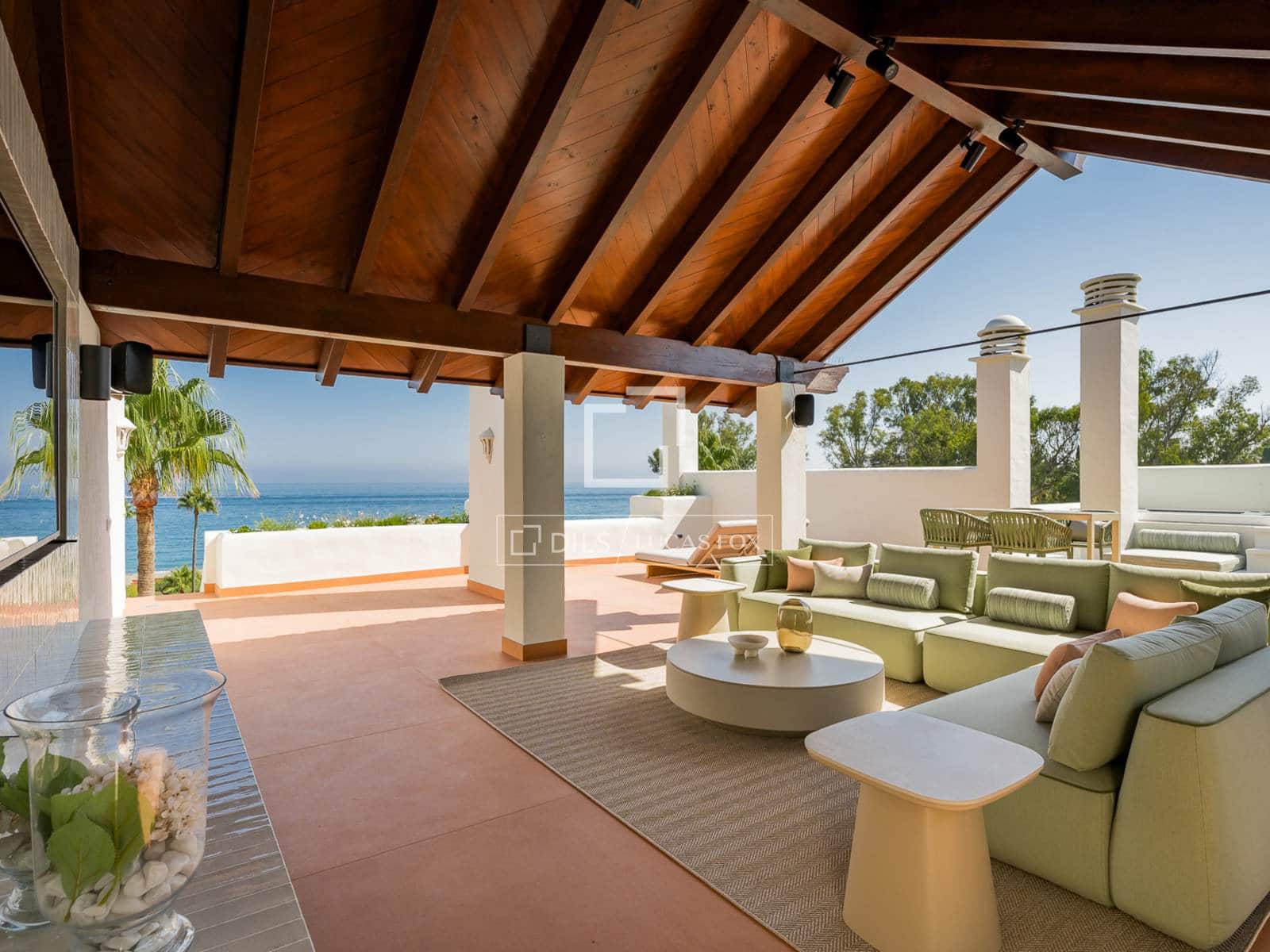 3 chambre Appartement à vendre à Estepona avec piscine garage - 2 995 000 € (Ref: 9672430)