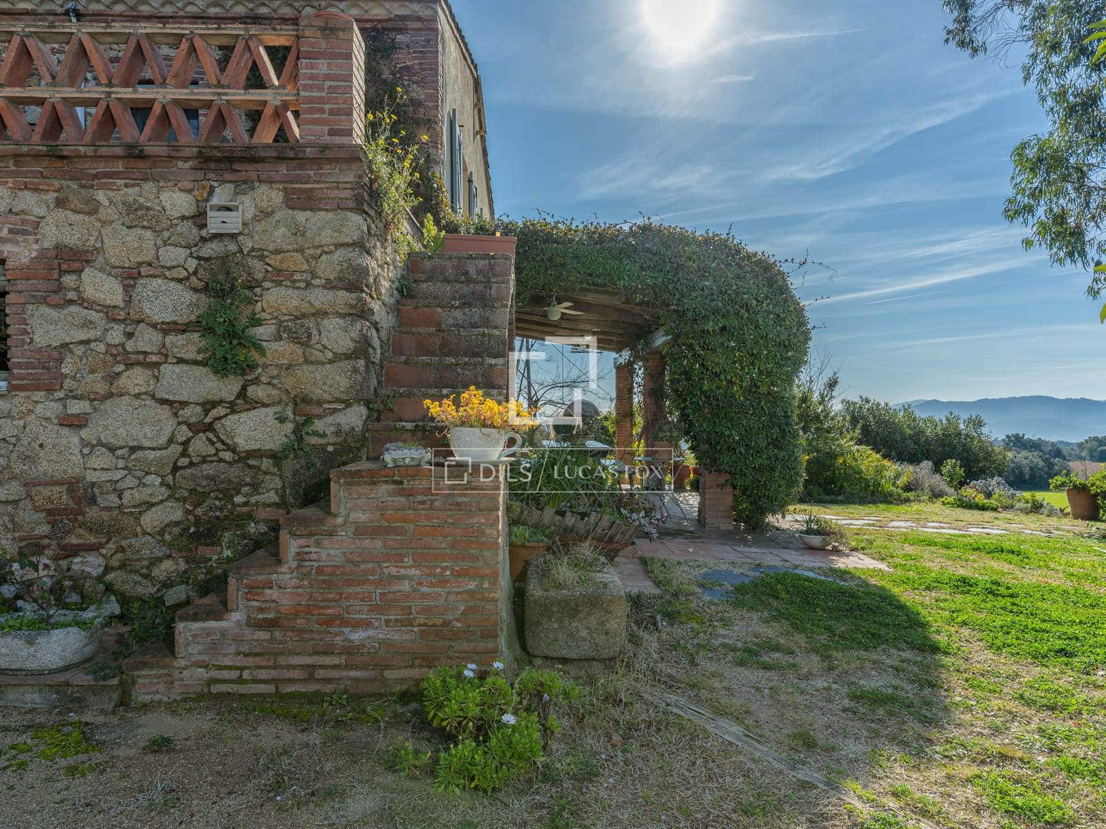 4 soverom Finca/Herregård til salgs i Massanes med svømmebasseng garasje - € 920 000 (Ref: 9674679)