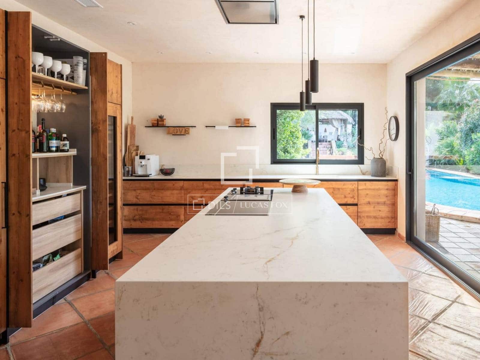 3 sypialnia Willa na sprzedaż w Javea / Xabia z basenem garażem - 2 590 000 € (Ref: 9674681)