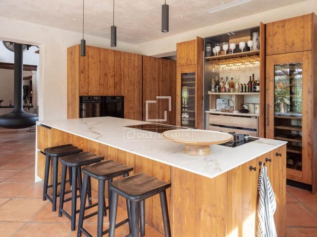 3 sypialnia Willa na sprzedaż w Javea / Xàbia z basenem garażem - 2 590 000 € (Ref: 9674681)