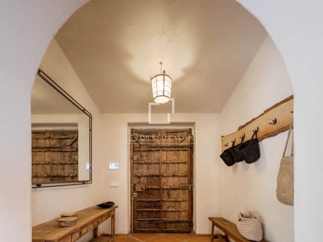 3 sypialnia Willa na sprzedaż w Javea / Xàbia z basenem garażem - 2 590 000 € (Ref: 9674681)