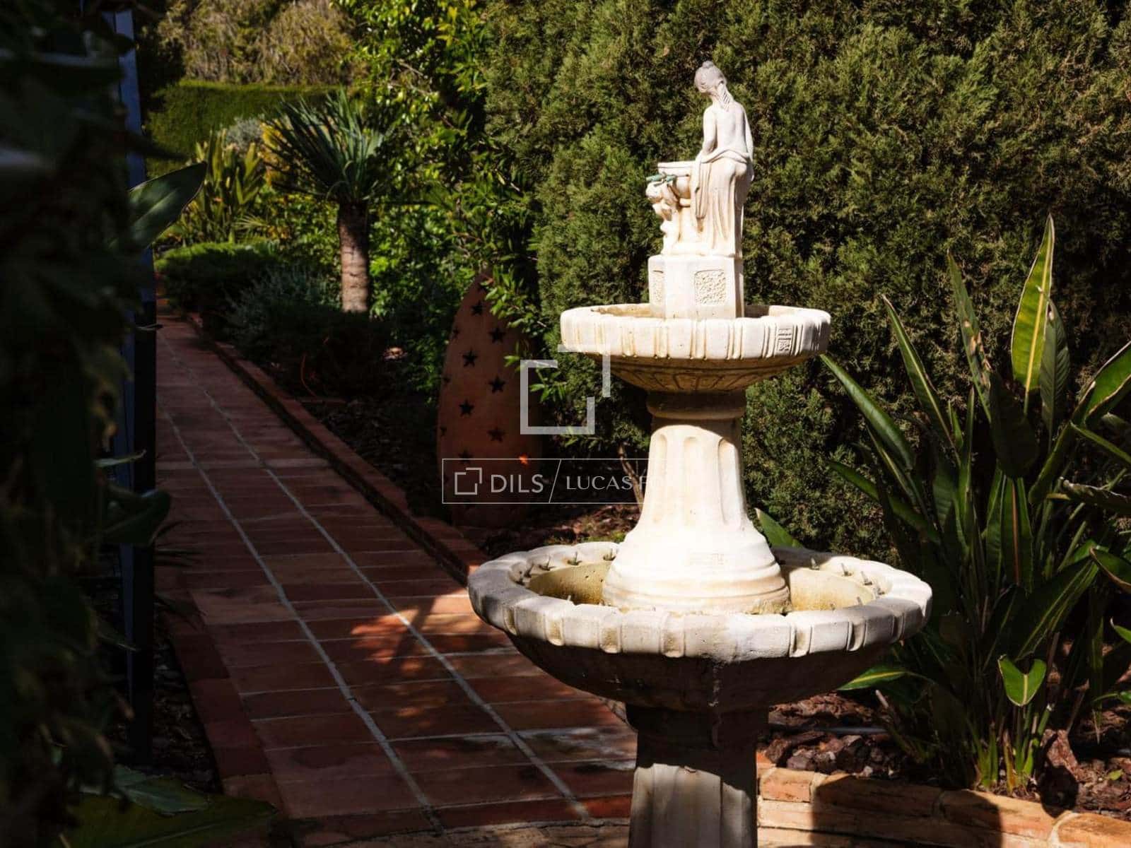 3 sypialnia Willa na sprzedaż w Javea / Xabia z basenem garażem - 2 590 000 € (Ref: 9674681)