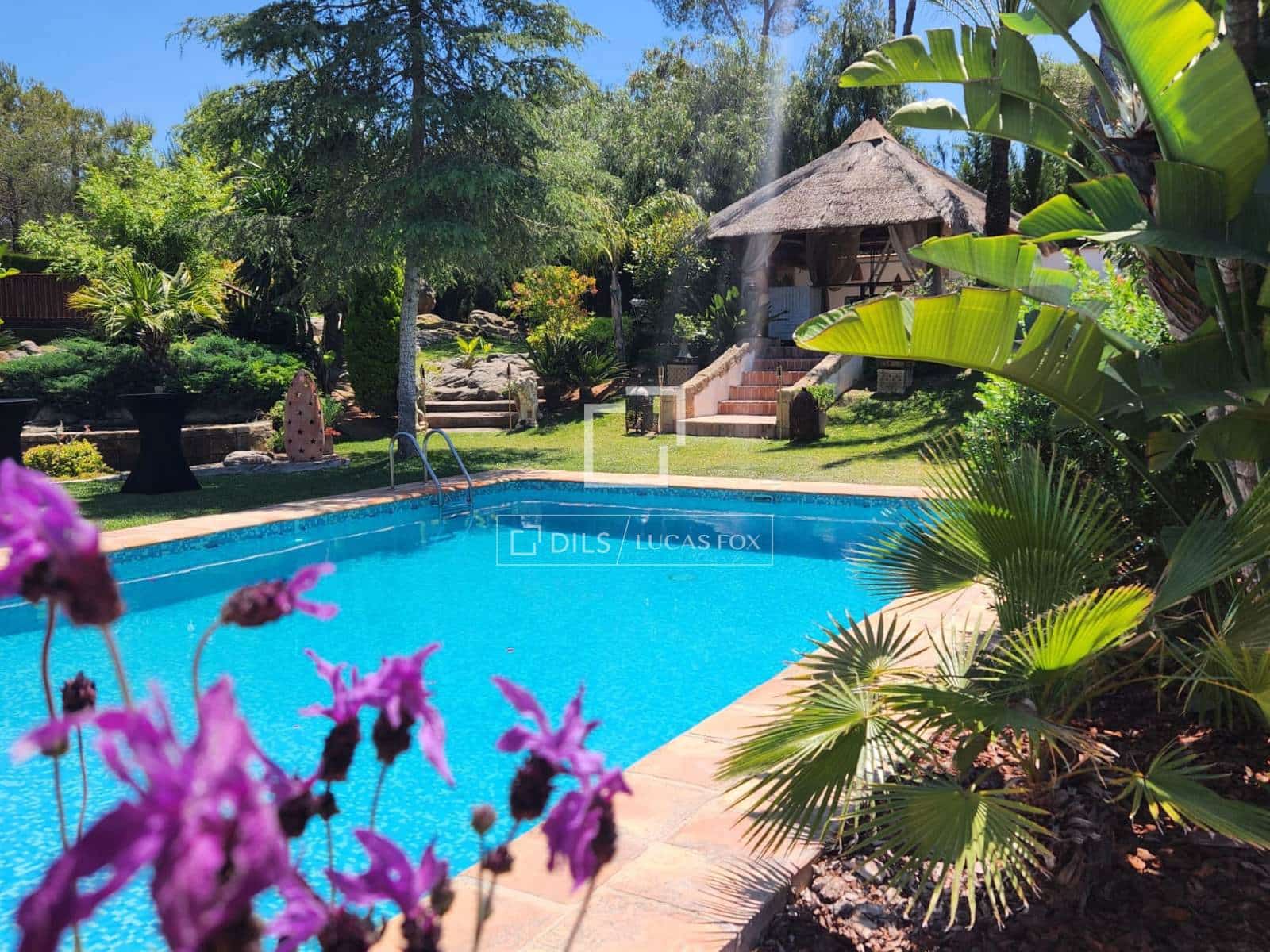 3 sypialnia Willa na sprzedaż w Javea / Xabia z basenem garażem - 2 590 000 € (Ref: 9674681)