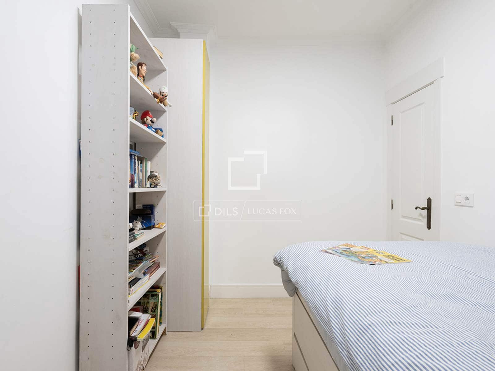 4 makuuhuone Kattohuoneisto myytävänä paikassa Vigo mukana 
autotalli - 535 000 € (Ref: 9674682)