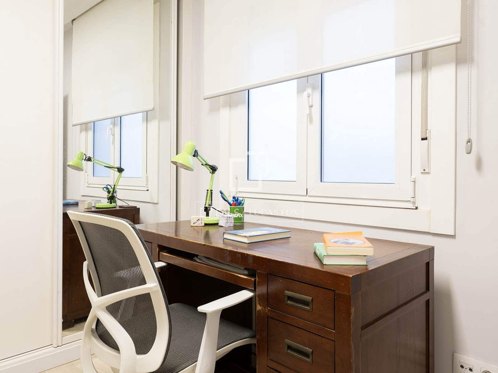 4 makuuhuone Kattohuoneisto myytävänä paikassa Vigo mukana 
autotalli - 535 000 € (Ref: 9674682)