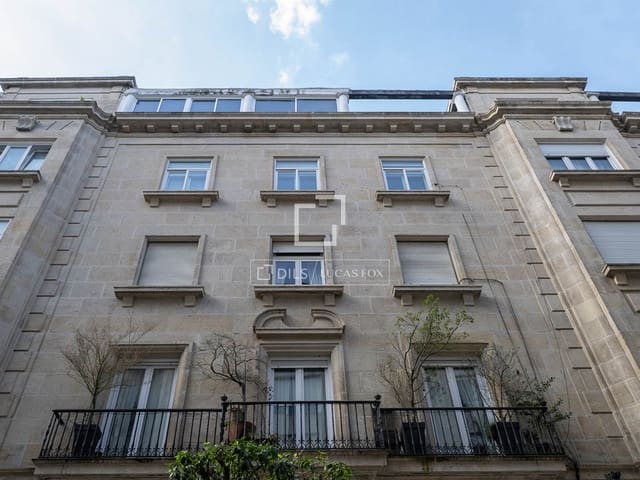 4 makuuhuone Kattohuoneisto myytävänä paikassa Vigo mukana 
autotalli - 535 000 € (Ref: 9674682)