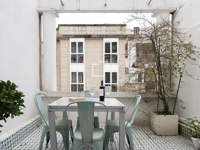 4 makuuhuone Kattohuoneisto myytävänä paikassa Vigo mukana 
autotalli - 535 000 € (Ref: 9674682)