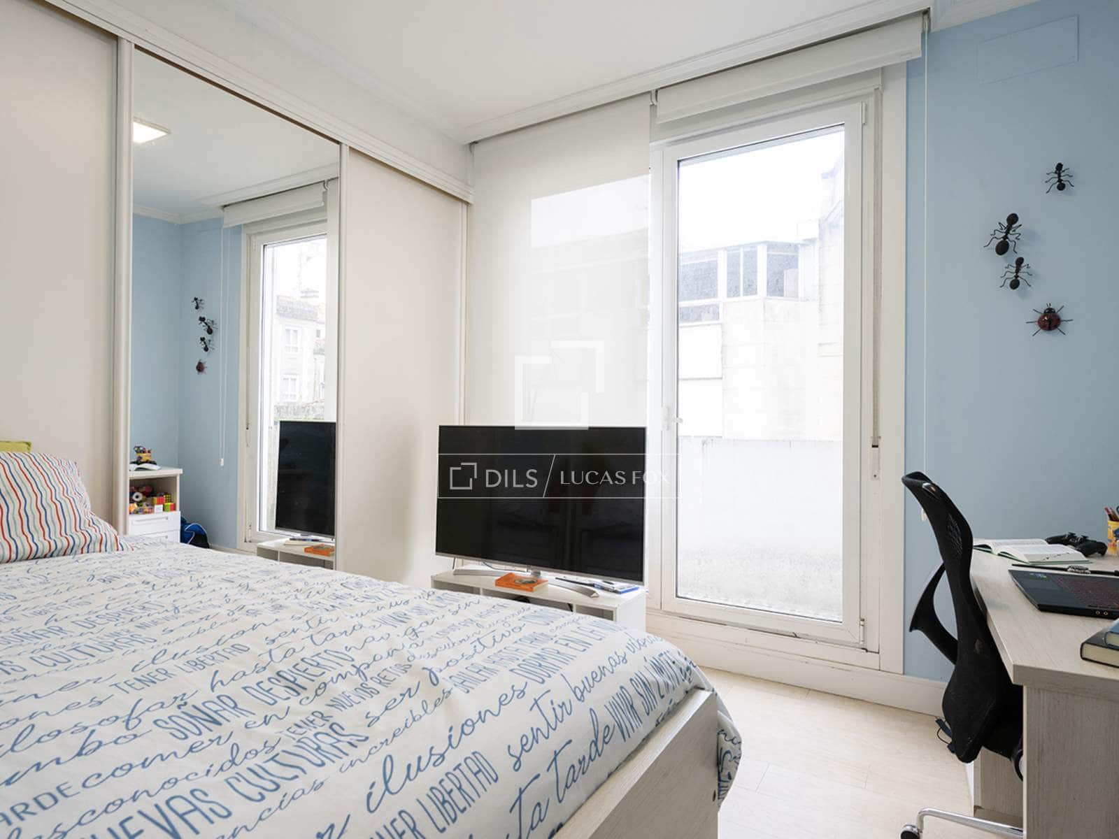 4 makuuhuone Kattohuoneisto myytävänä paikassa Vigo mukana 
autotalli - 535 000 € (Ref: 9674682)