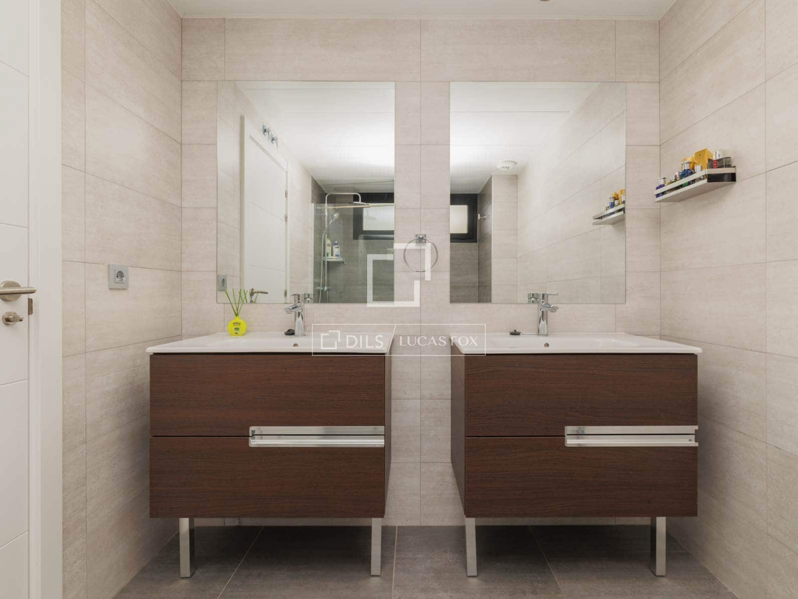 Chalet de 4 habitaciones en Boadilla del Monte en venta con garaje - 1.070.000 € (Ref: 9675063)