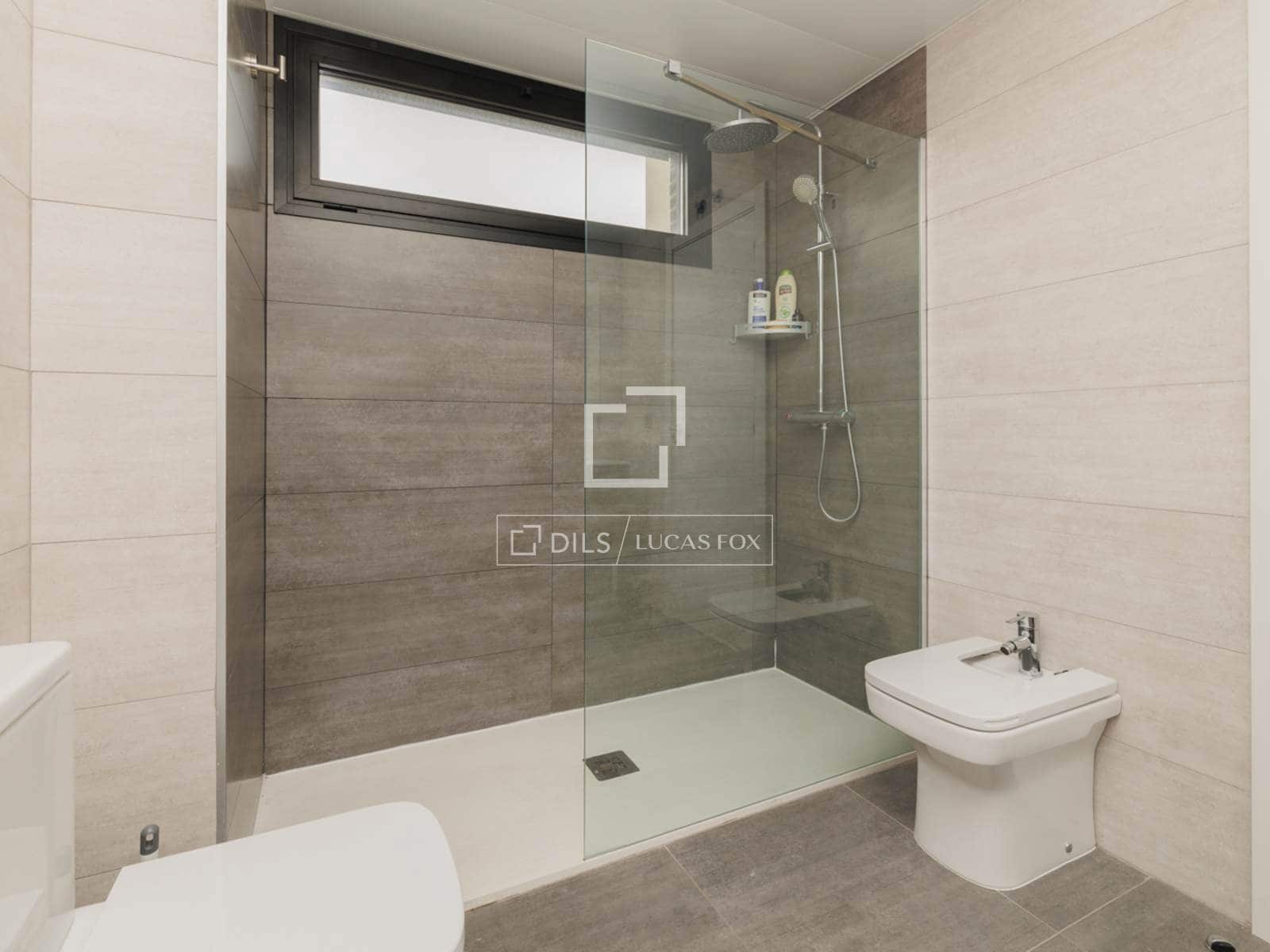 Chalet de 4 habitaciones en Boadilla del Monte en venta con garaje - 1.070.000 € (Ref: 9675063)