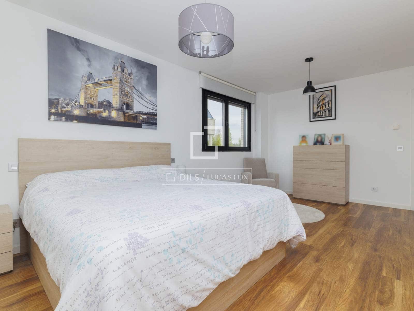 Chalet de 4 habitaciones en Boadilla del Monte en venta con garaje - 1.070.000 € (Ref: 9675063)