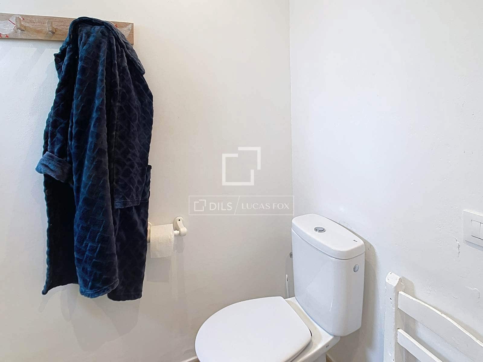 4 bedroom Villa for sale in Ciutadella de Menorca with garage - € 690,000 (Ref: 9675064)