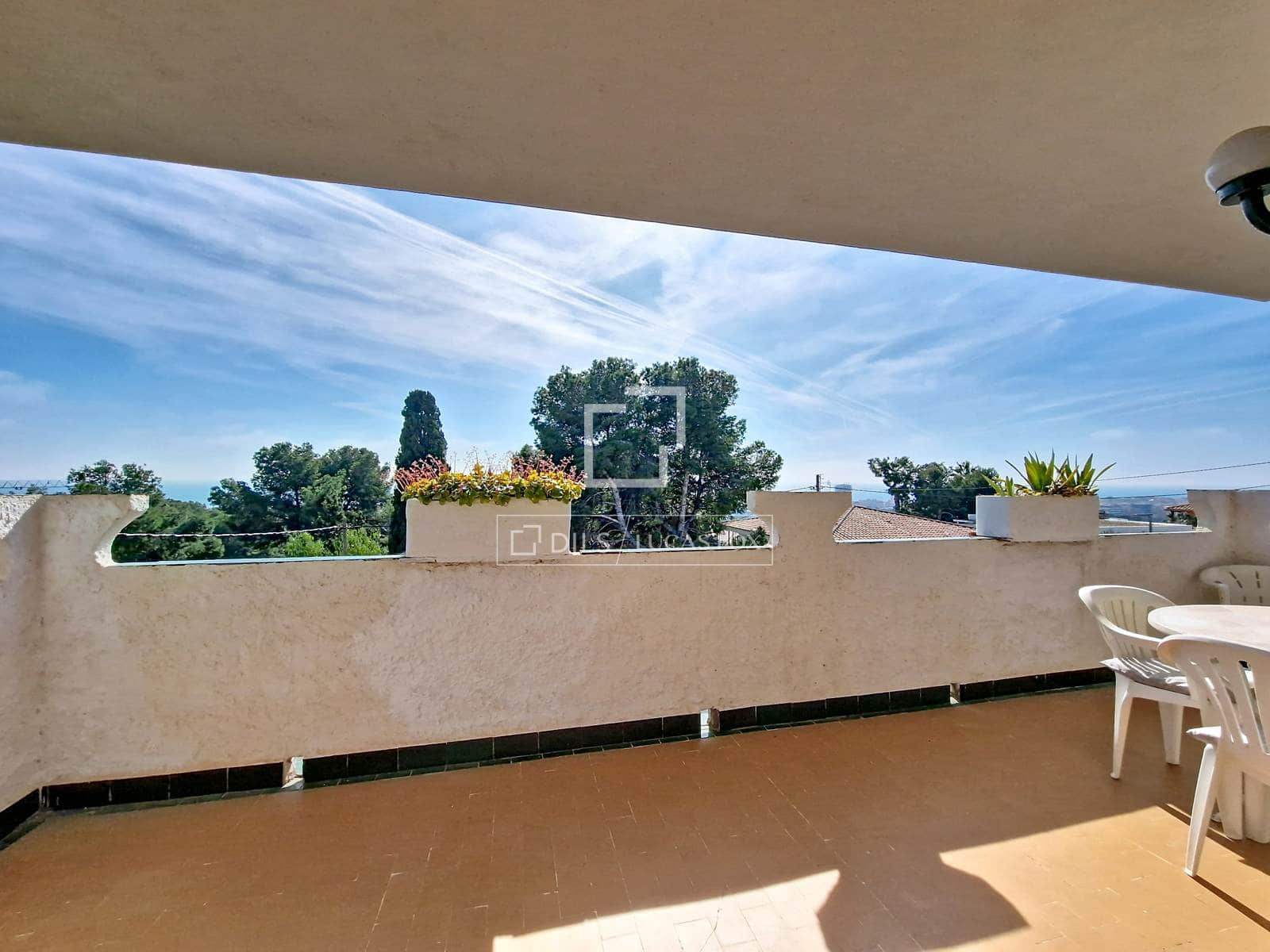 4 bedroom Villa for sale in Calafell with garage - € 489,000 (Ref: 9675065)