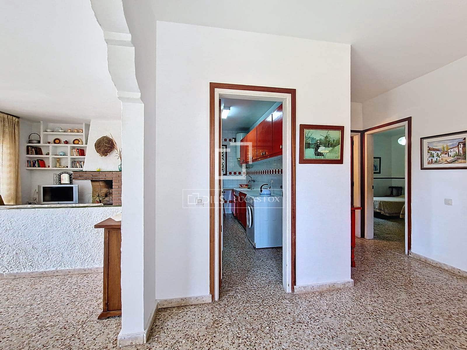 4 bedroom Villa for sale in Calafell with garage - € 489,000 (Ref: 9675065)