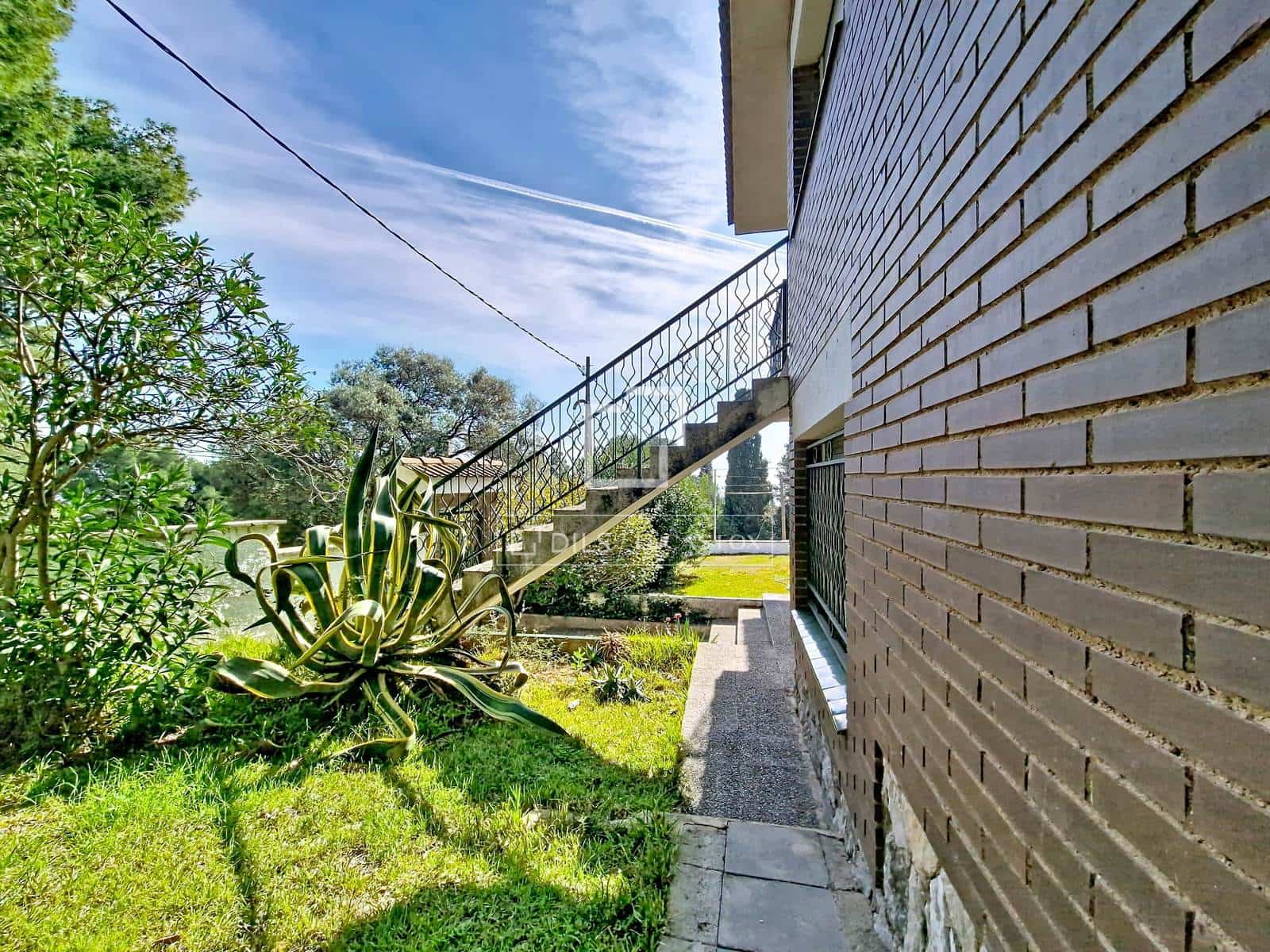 4 bedroom Villa for sale in Calafell with garage - € 489,000 (Ref: 9675065)