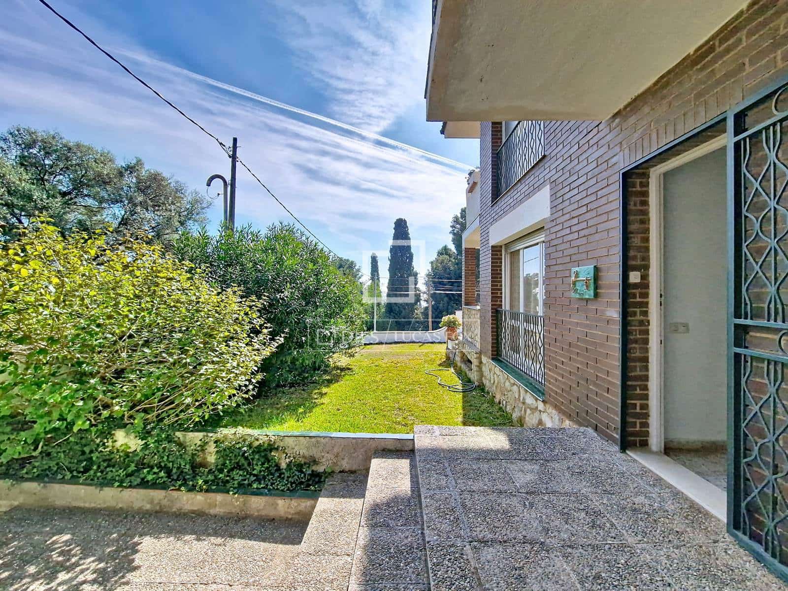 4 bedroom Villa for sale in Calafell with garage - € 489,000 (Ref: 9675065)