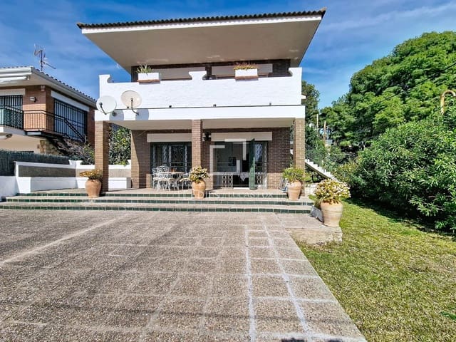 4 camera da letto Villa in vendita in Calafell con garage - 489.000 € (Rif: 9675065)