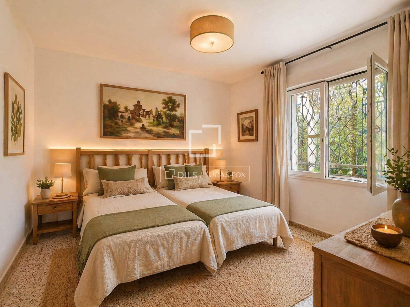 4 makuuhuone Huvila myytävänä paikassa Calafell mukana 
autotalli - 489 000 € (Ref: 9675065)