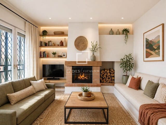 4 soveværelse Villa til salg i Calafell med garage - € 489.000 (Ref: 9675065)