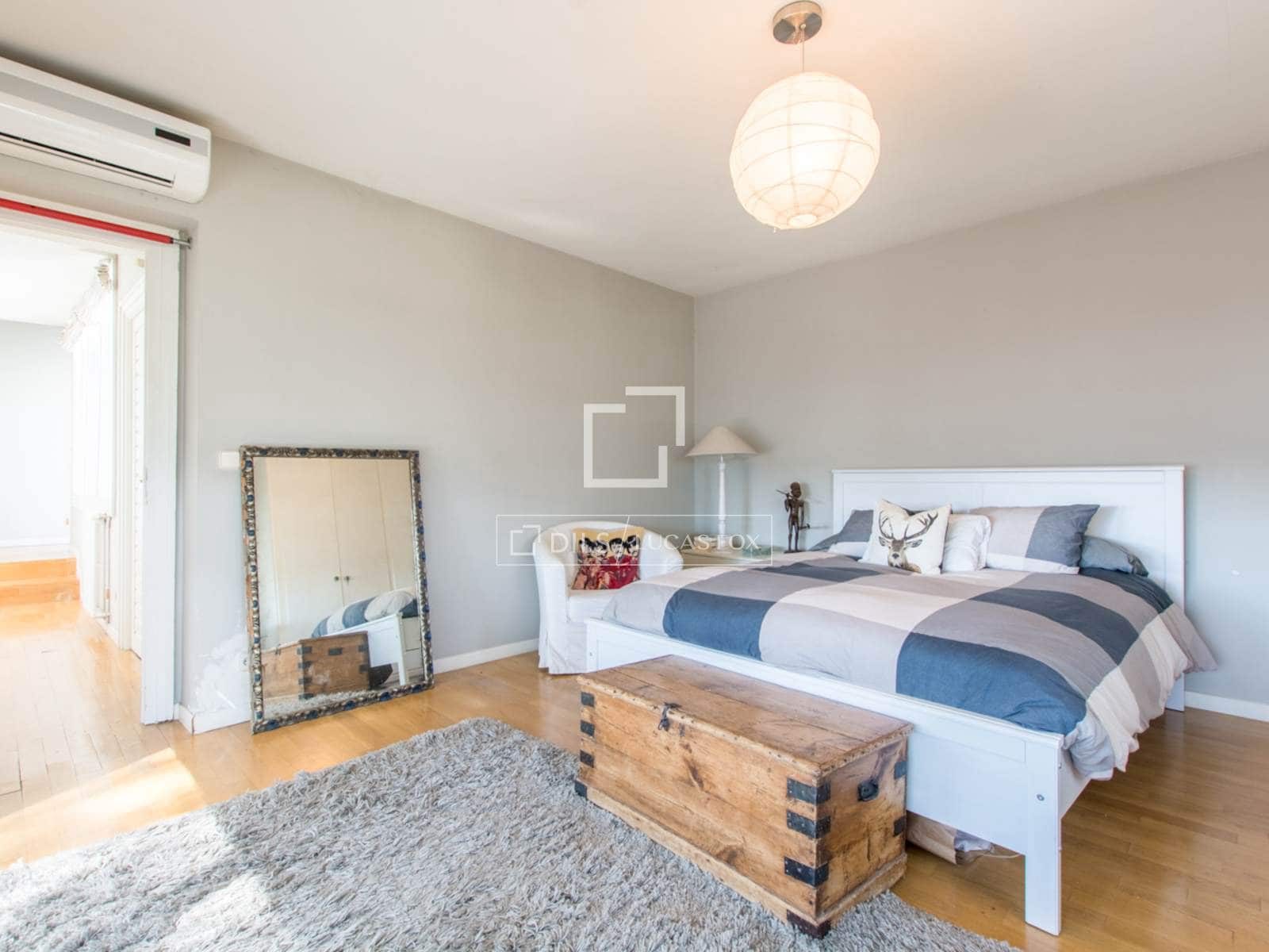 Chalet de 8 habitaciones en Pozuelo de Alarcón en venta con piscina garaje - 5.100.000 € (Ref: 9675956)