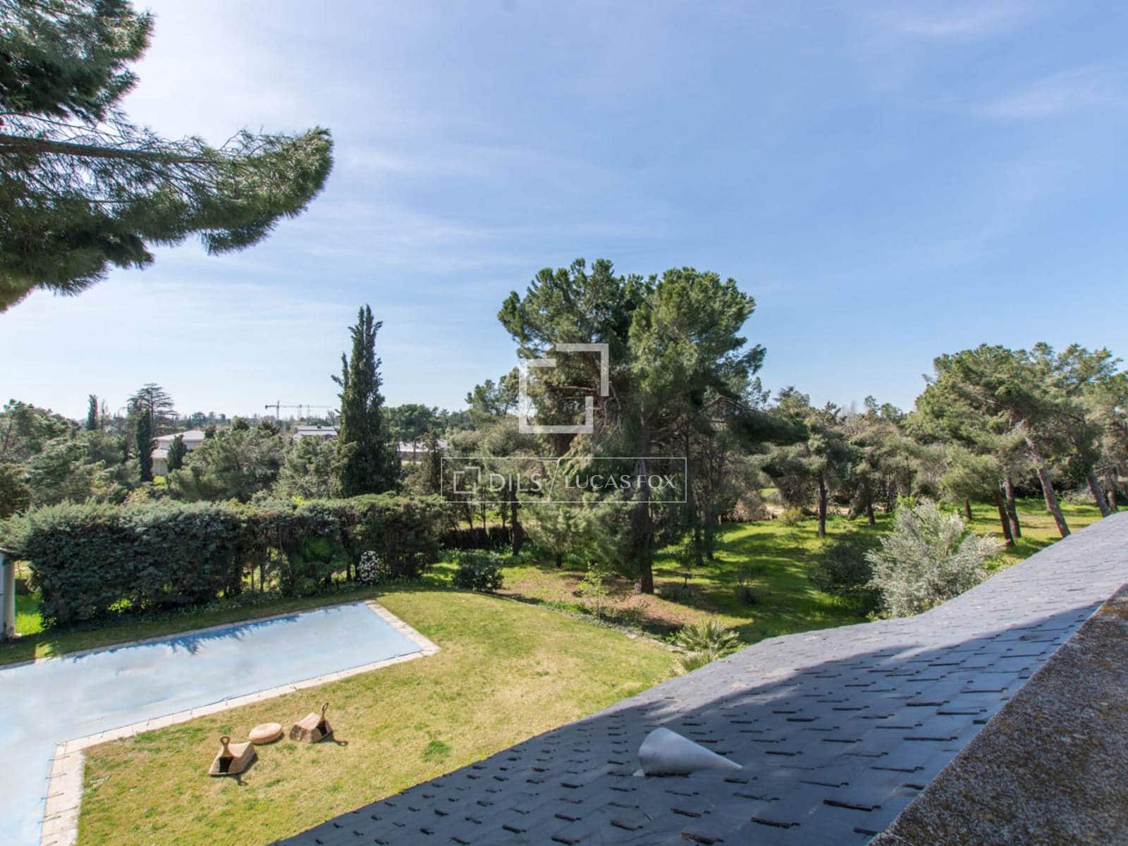 Chalet de 8 habitaciones en Pozuelo de Alarcón en venta con piscina garaje - 5.100.000 € (Ref: 9675956)