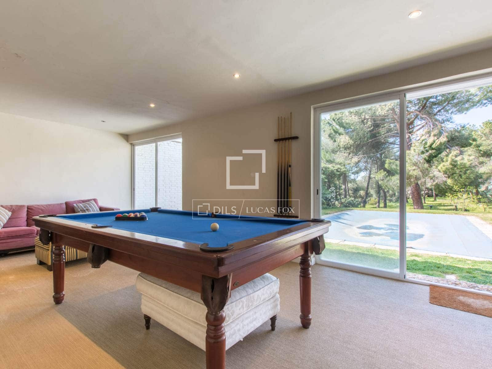 Chalet de 8 habitaciones en Pozuelo de Alarcón en venta con piscina garaje - 5.100.000 € (Ref: 9675956)