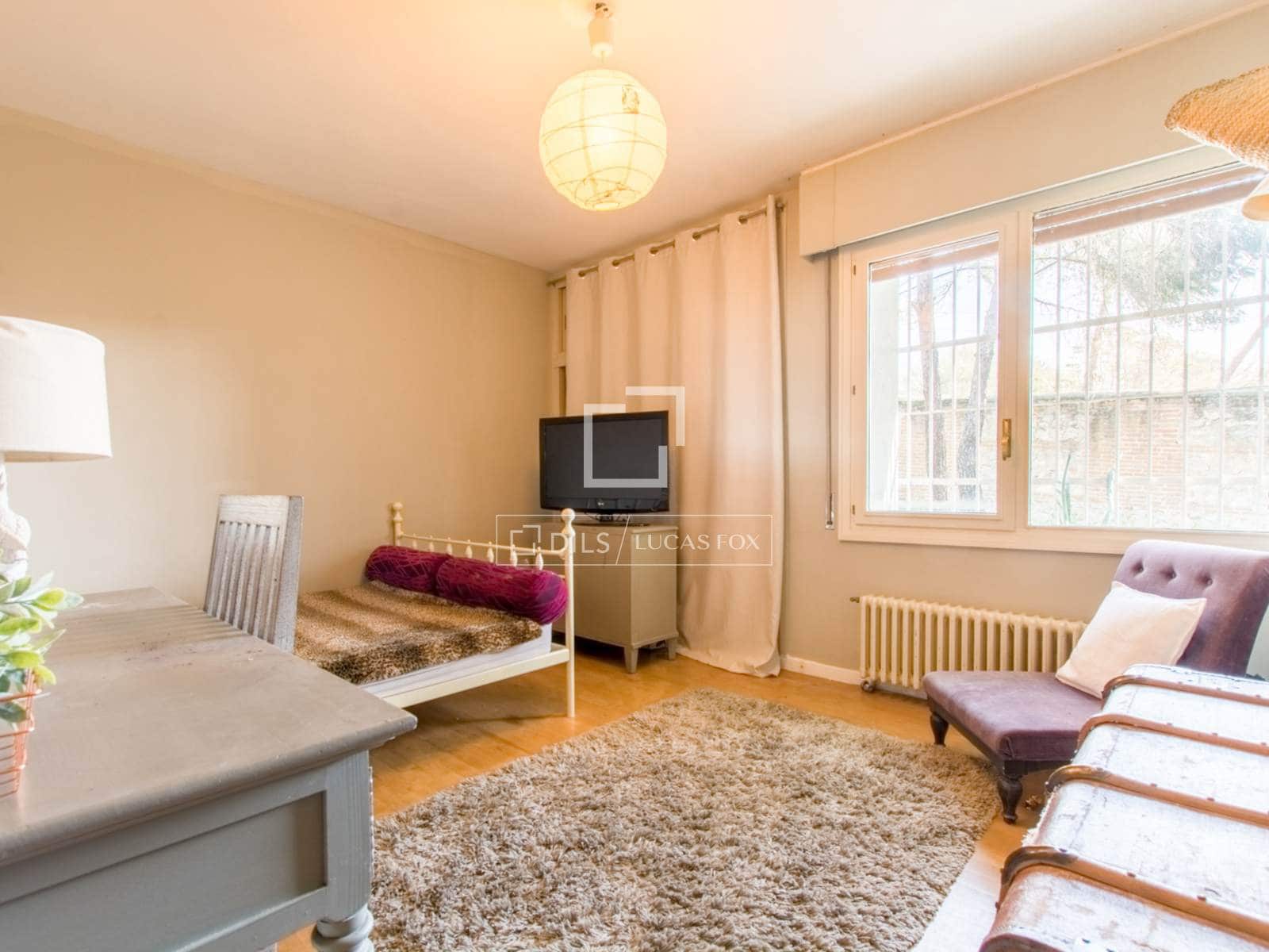 8 bedroom Villa for sale in Pozuelo de Alarcon with pool garage - € 5,100,000 (Ref: 9675956)