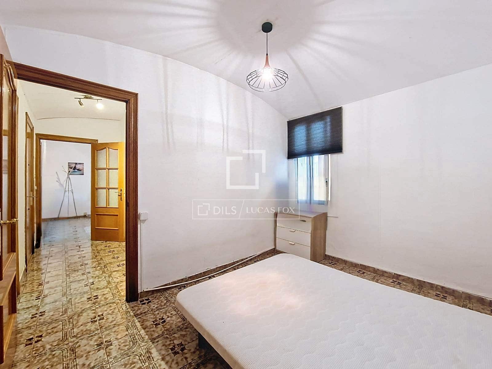 4 slaapkamer Villa te koop in Vilanova i la Geltru - € 450.000 (Ref: 9675957)