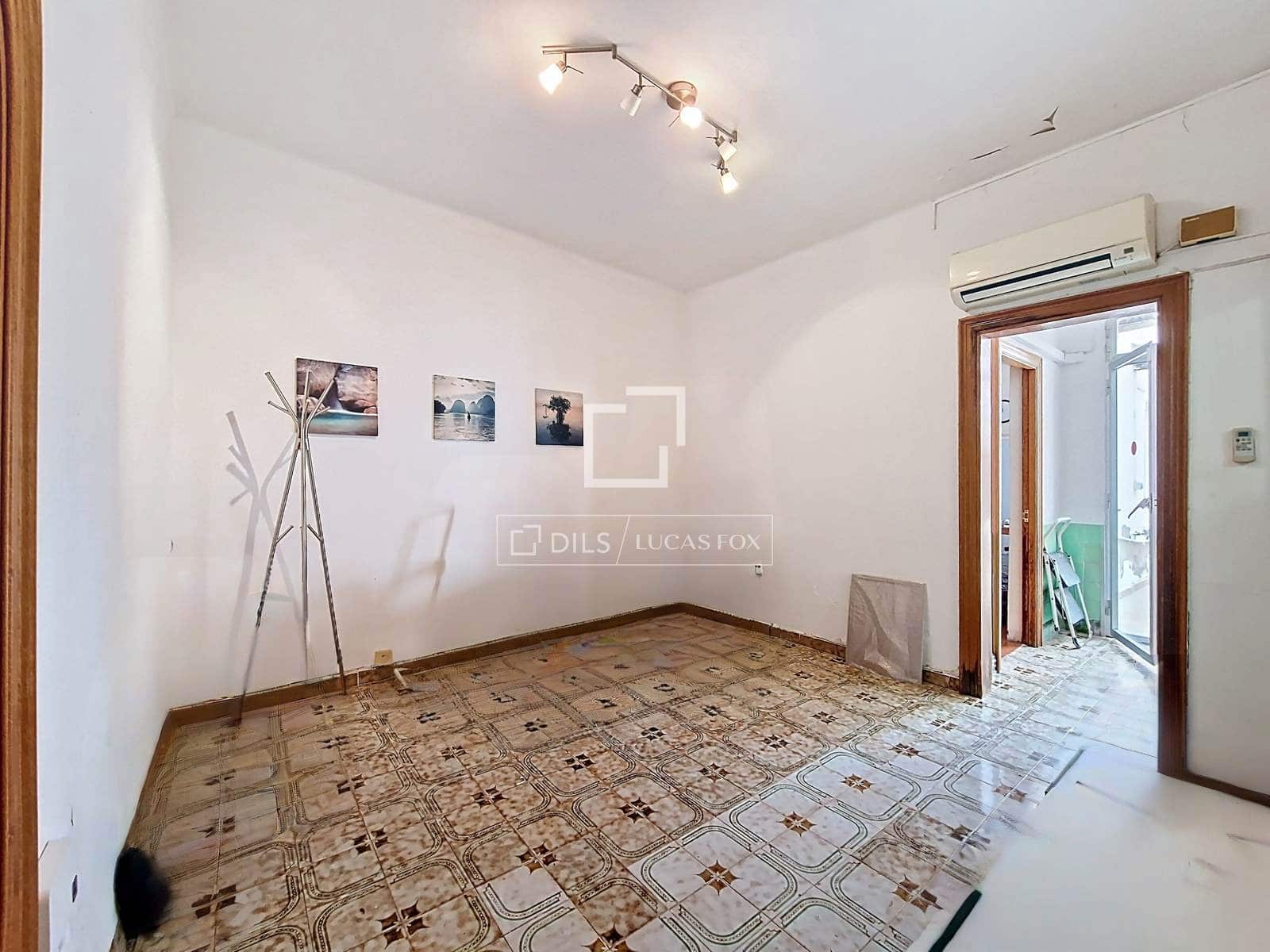 4 slaapkamer Villa te koop in Vilanova i la Geltru - € 450.000 (Ref: 9675957)