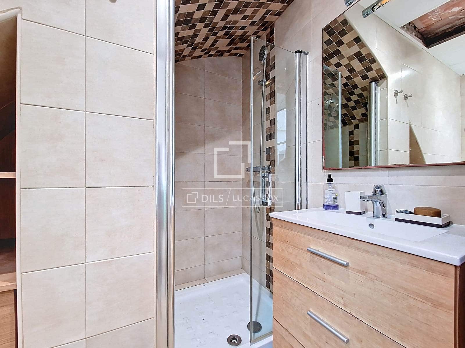 4 slaapkamer Villa te koop in Vilanova i la Geltru - € 450.000 (Ref: 9675957)