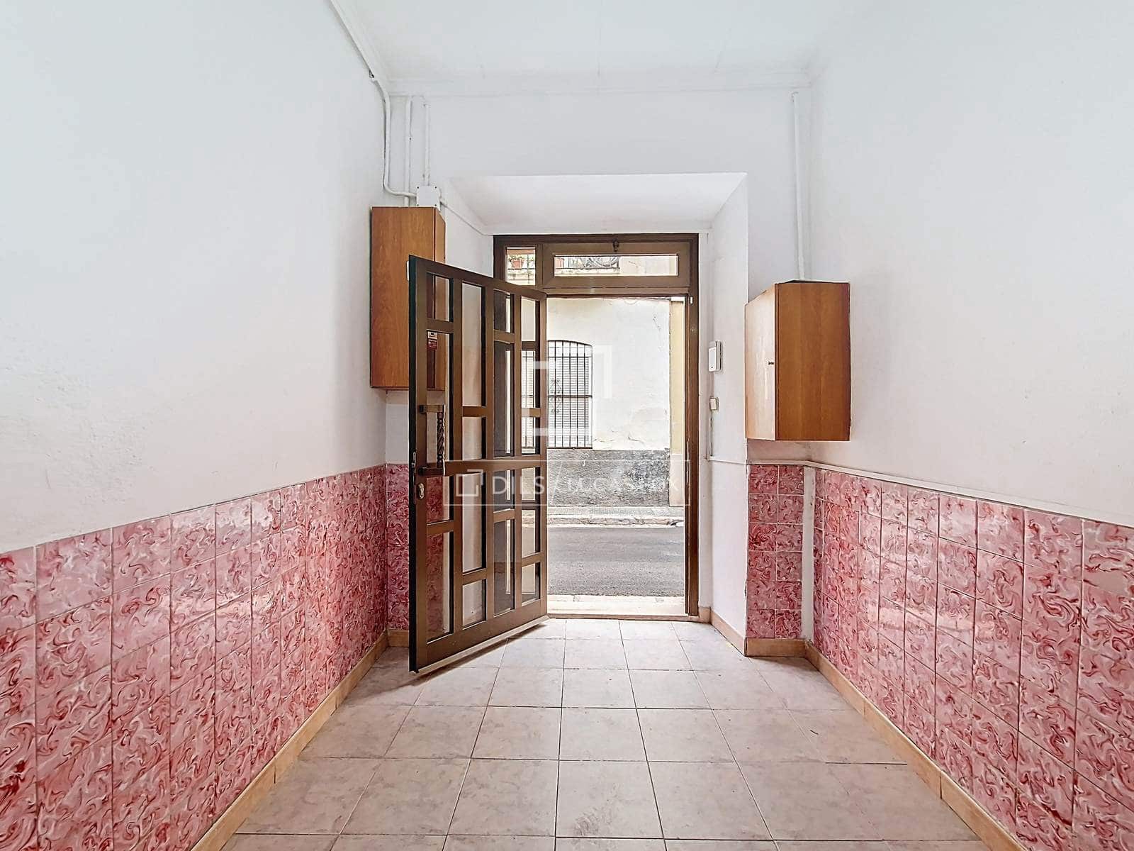 4 slaapkamer Villa te koop in Vilanova i la Geltru - € 450.000 (Ref: 9675957)