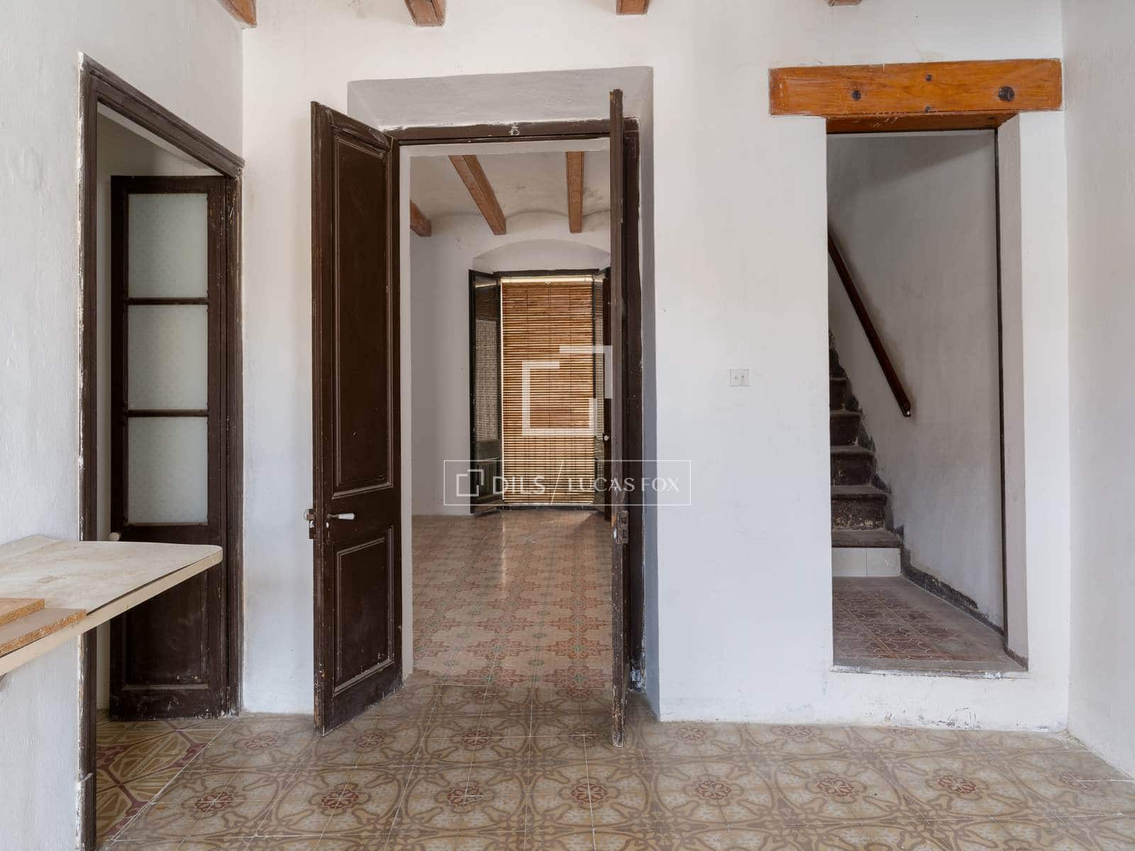 Chalet de 8 habitaciones en Banyoles en venta - 465.000 € (Ref: 9675958)