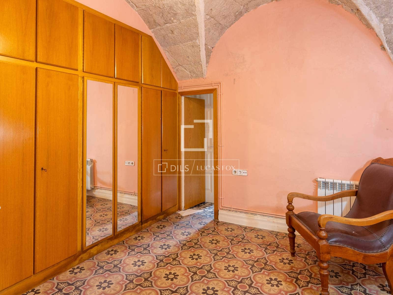 Chalet de 8 habitaciones en Banyoles en venta - 465.000 € (Ref: 9675958)