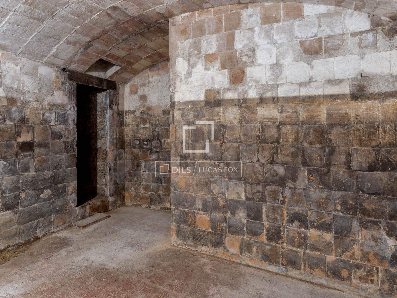 Chalet de 8 habitaciones en Banyoles en venta - 465.000 € (Ref: 9675958)