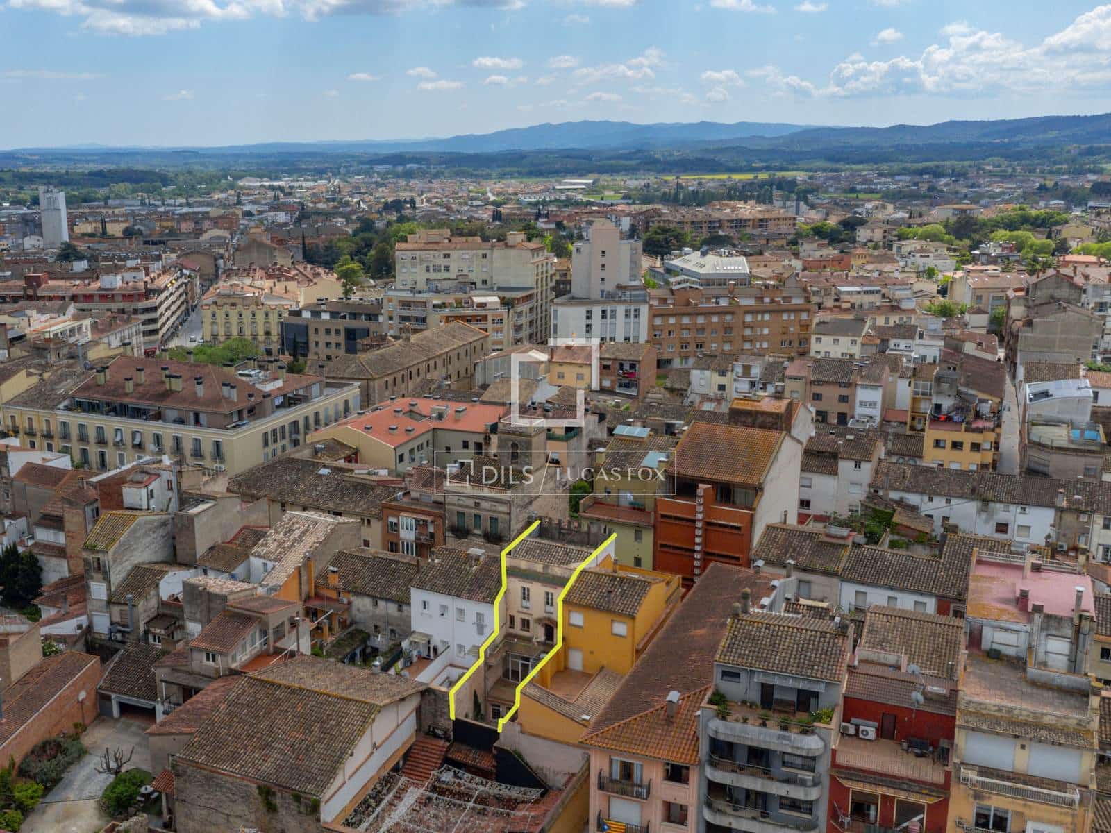 Chalet de 8 habitaciones en Banyoles en venta - 465.000 € (Ref: 9675958)