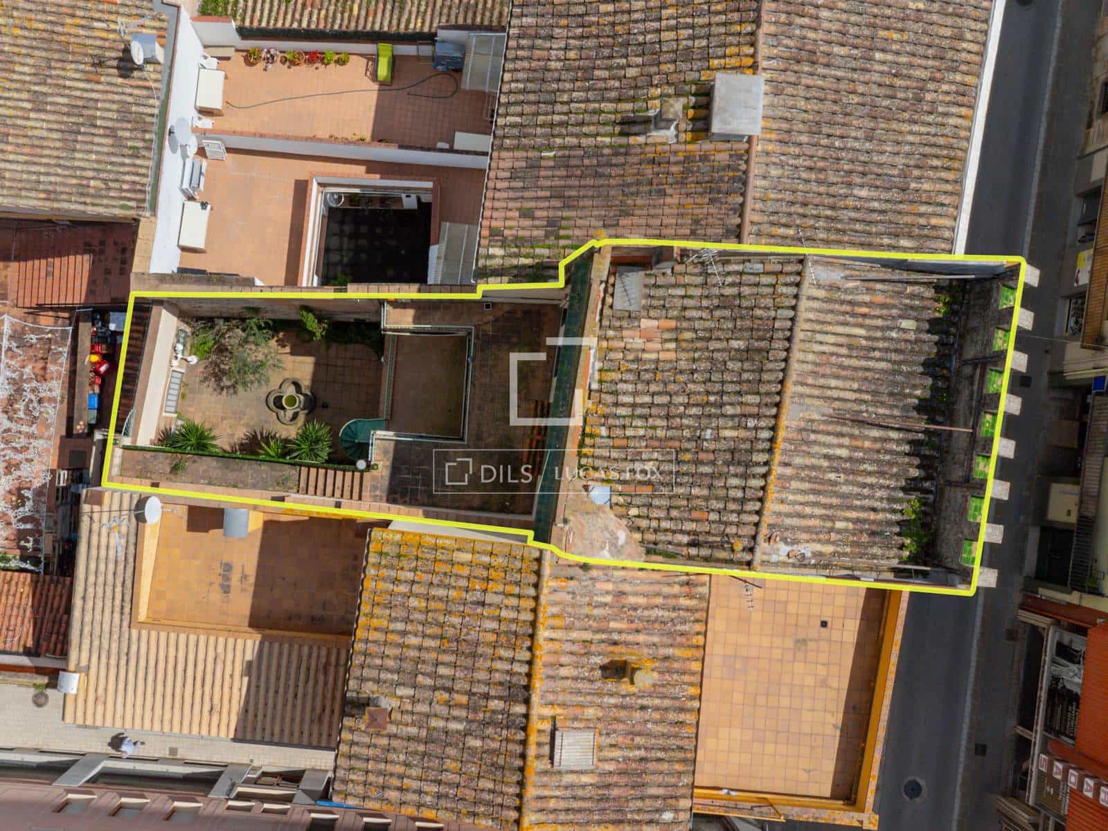 Chalet de 8 habitaciones en Banyoles en venta - 465.000 € (Ref: 9675958)