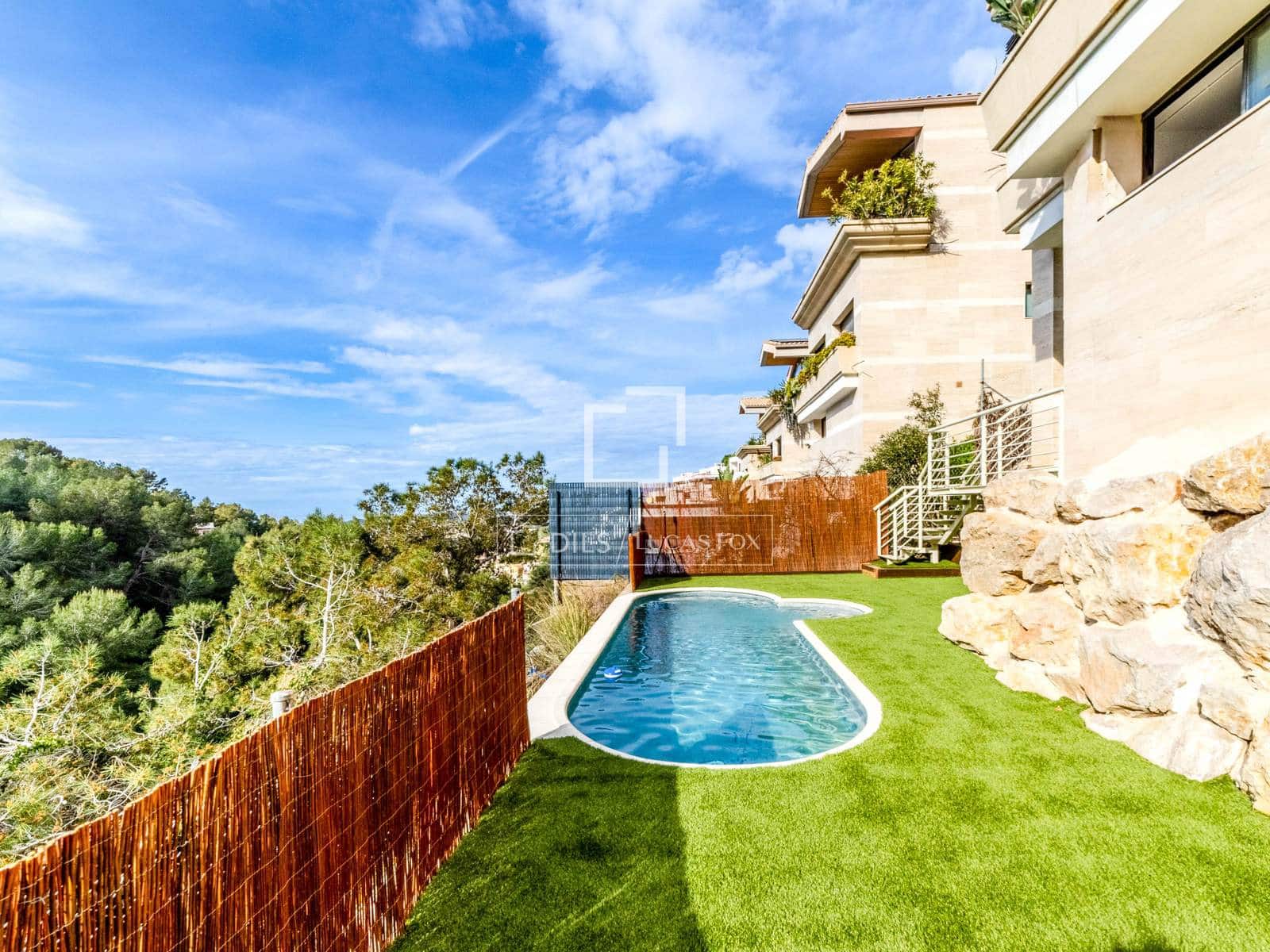 4 chambre Villa/Maison à vendre à Sitges avec piscine garage - 975 000 € (Ref: 9675959)