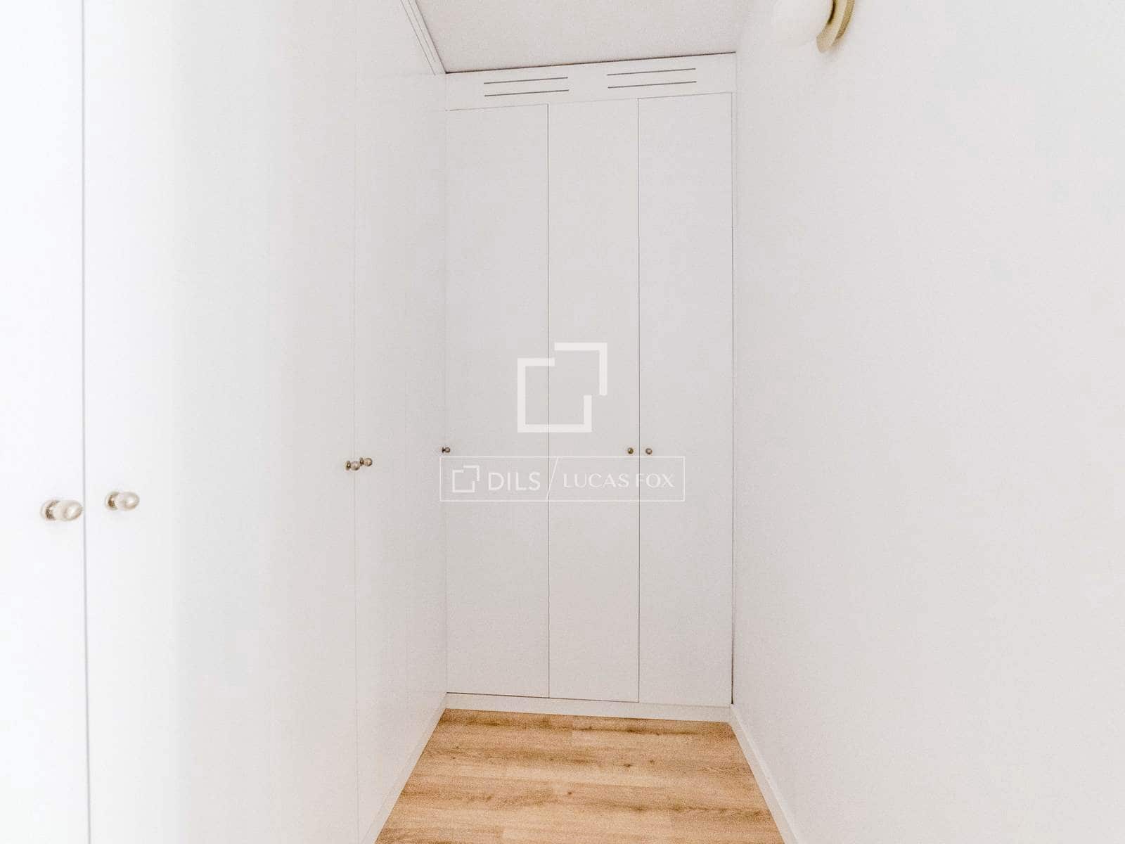 4 chambre Villa/Maison à vendre à Sitges avec piscine garage - 975 000 € (Ref: 9675959)