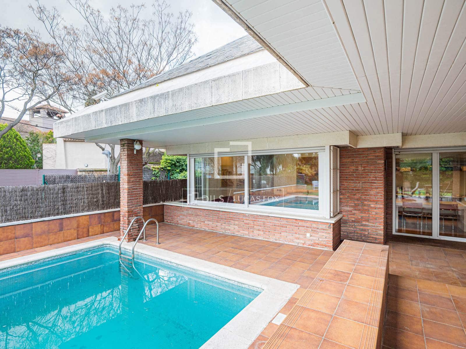 6 soverom Villa til salgs i Sant Cugat del Valles med svømmebasseng garasje - € 1 950 000 (Ref: 9676257)