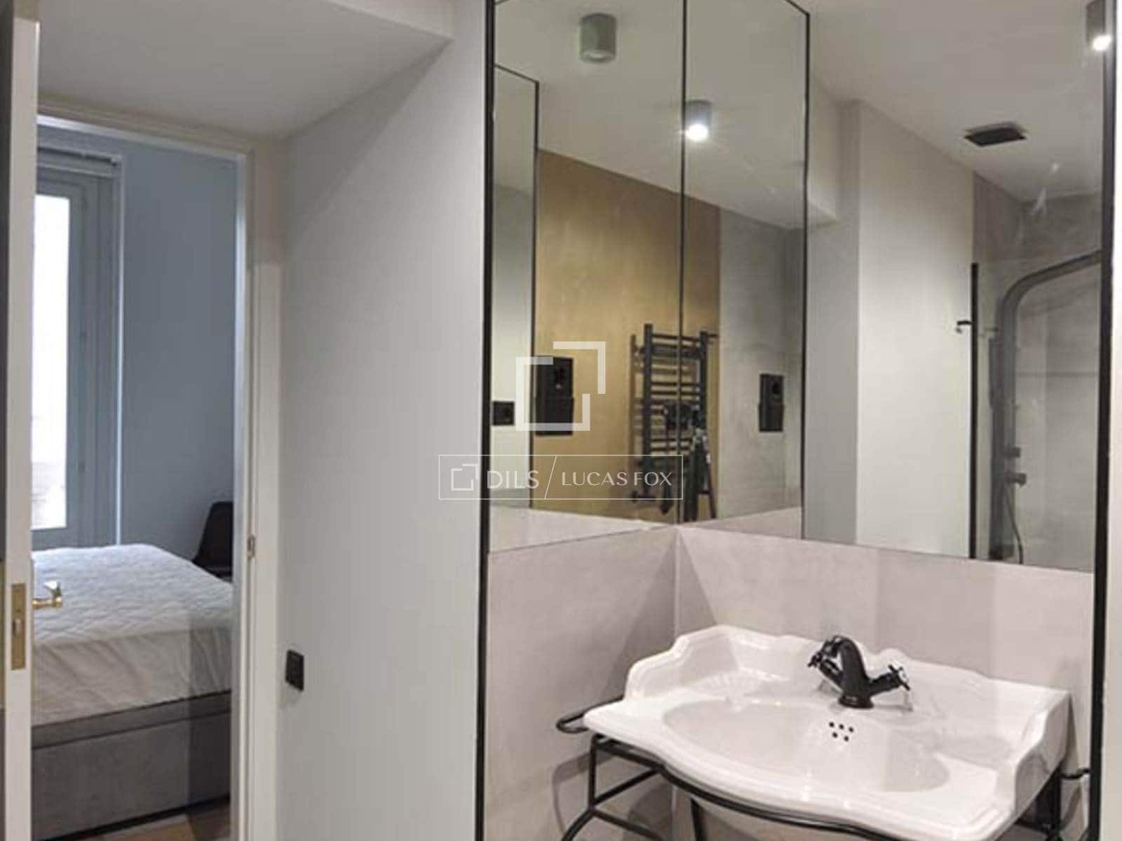 2 bedroom Apartment for sale in Madrid city - € 1,090,000 (Ref: 9676258)