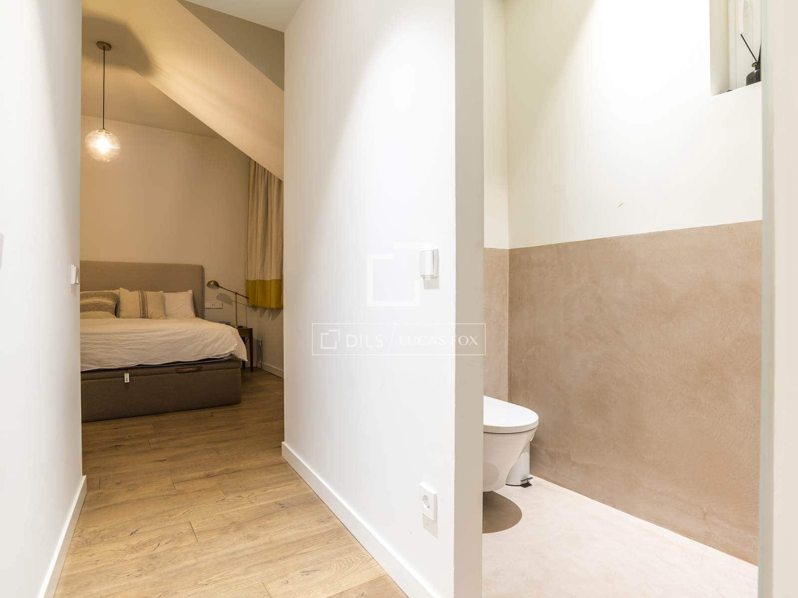 2 bedroom Apartment for sale in Madrid city - € 1,130,000 (Ref: 9676259)