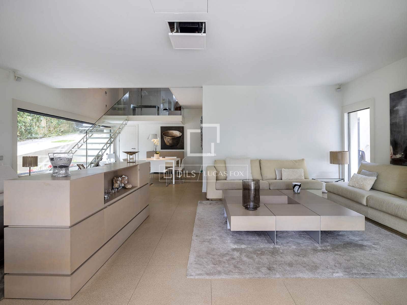 6 bedroom Villa for sale in Barcelona city - € 2,950,000 (Ref: 9676428)